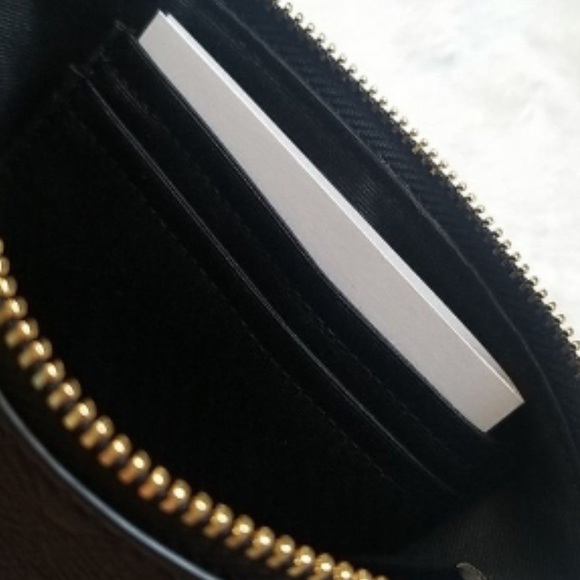 Coach wristlet - Picture 4 of 4